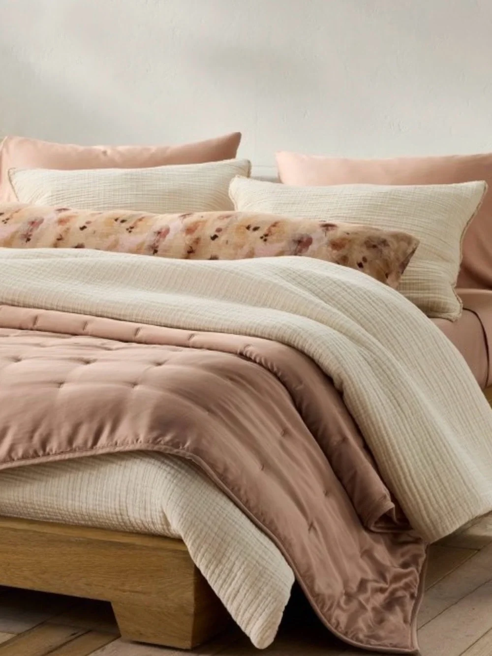 New Casaluna Textured Chambray Standard Pillow Shams Set of 2